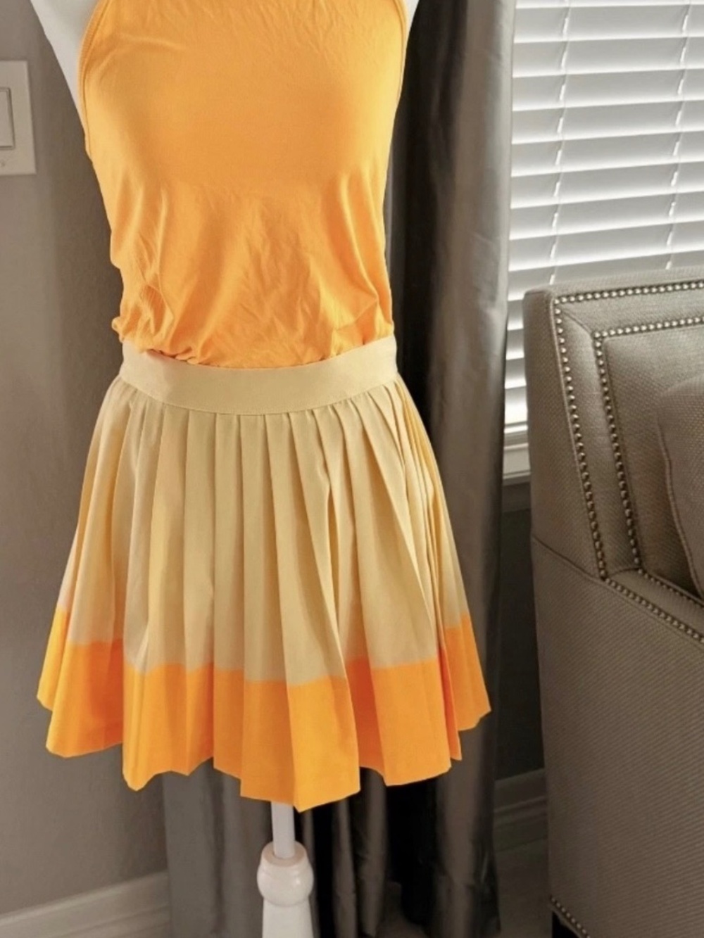 Athleta Pickleball/Tennis 2pc set top and skirt This is a Girls XXL